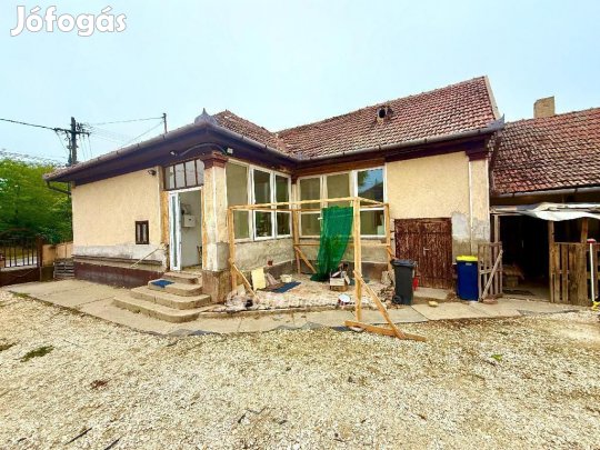 102 nm-es ház eladó Tápiószele