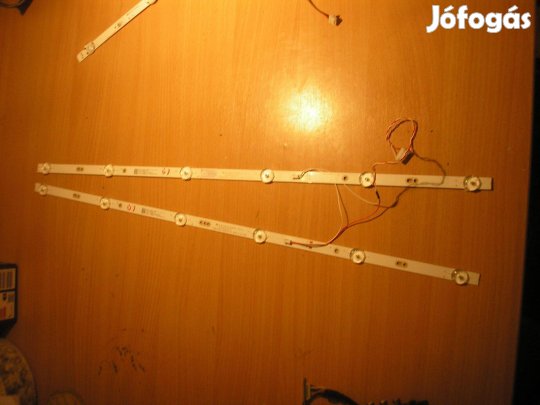 10345 Dyon SMART 32 XT 32" LED háttérfény 303MX320054 MX32D06-ZC62AG-0