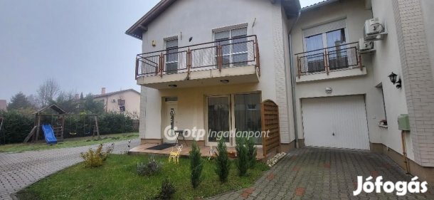 103 nm-es lakás eladó Győr