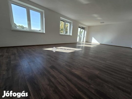 103 nm-es lakás eladó Szeged