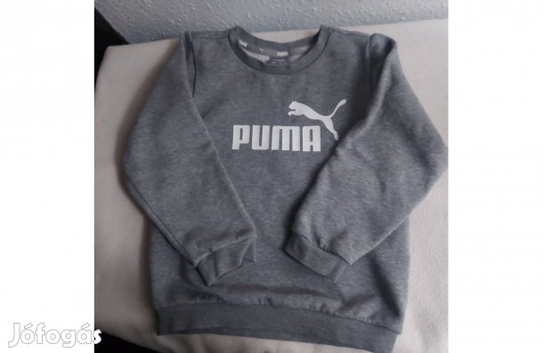 104-es Puma márkájú, szürke, hosszúujjú kisfiú pulóver