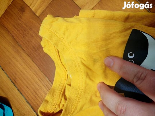 104-es kisfiú ruhacsomag 