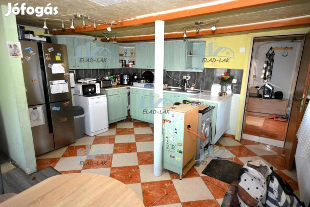104 m2-es 3sz.+ nappali családi ház Szombathely-Parkerdő