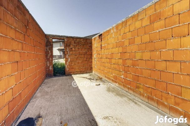 104 nm-es ház eladó Miskolc