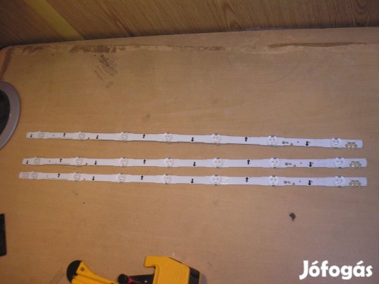 10555 Samsung D4GE-320DC0-R2 LED háttérfény szett UE32H4000 UE32H4270A