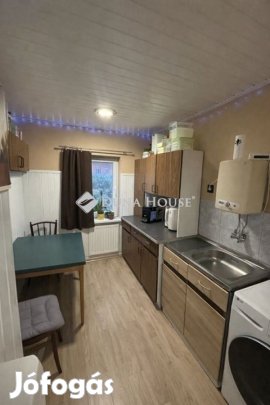 105 nm-es ház eladó Gyömrő