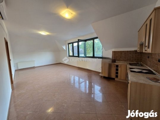 105 nm-es lakás eladó Veszprém