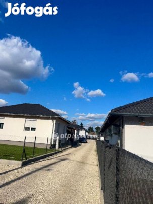 106 nm-es ház eladó Szigetszentmiklós