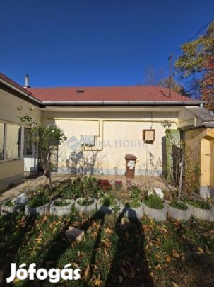 107 nm-es ház eladó Várpalota