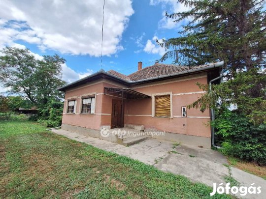 108 nm-es ház eladó Füzesgyarmat