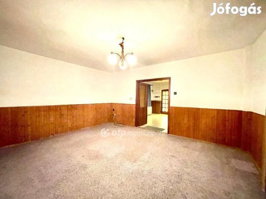 108 nm-es ház eladó Tata
