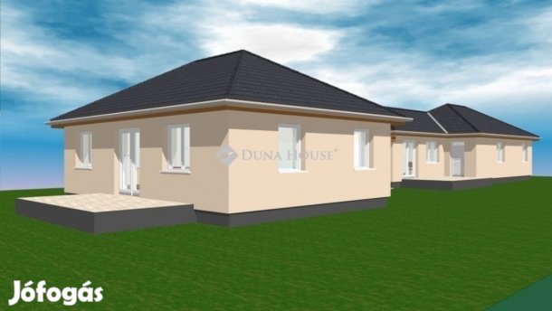 109 nm-es ház eladó Kóka