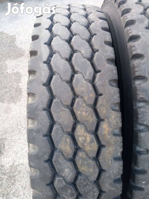 10R22.5 használt kormányzott teherautógumik 10 R22,5 275/80R22.5 10r22