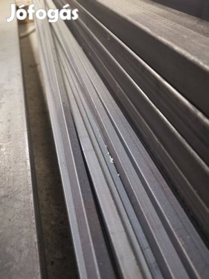 10*10 Hengerelt négyzetacél