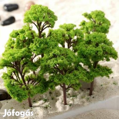 10 db 8cm-es VilágosZöld Fa H0 méret (4111)