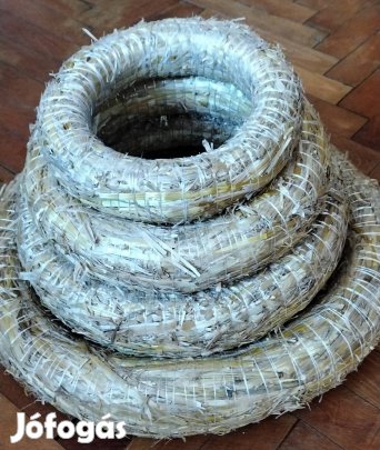 10 db koszorú alap 20cm-es