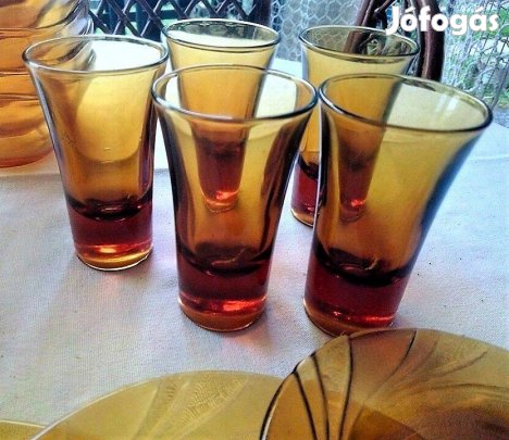 10 db-os Vereco üveg csomag: 1 pohárkészlet, kistányérok, kínálótál