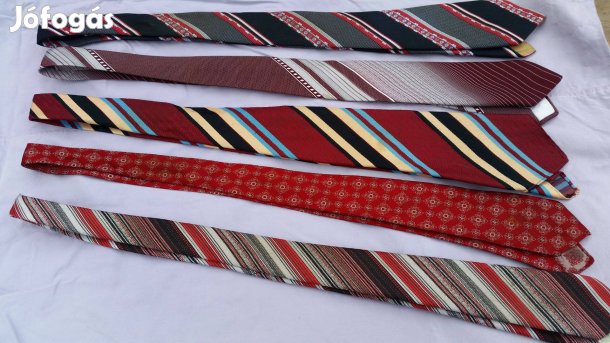 10 db piros-bordó tónusú nyakkendő egyben