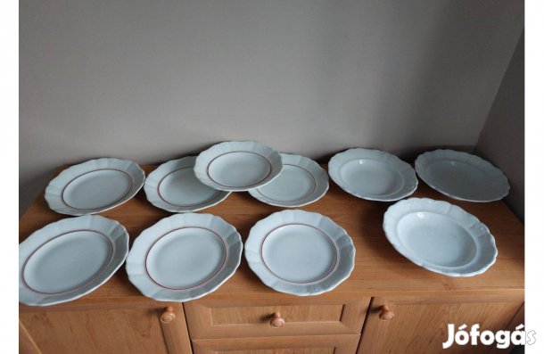 10 db régi porcelántányér egyben eladó
