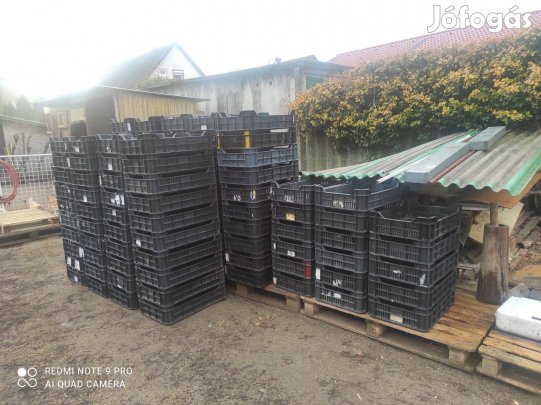 10-es rekesz eladó!