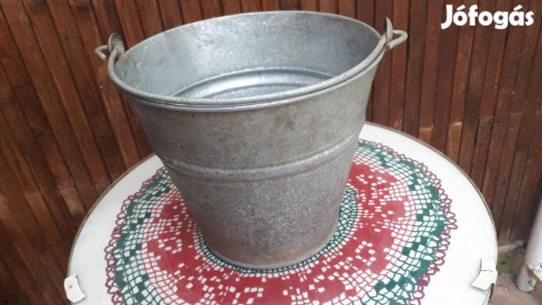 10 literes horganyzott vödör