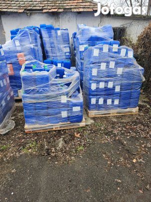 10 literes műanyag kannák eladók