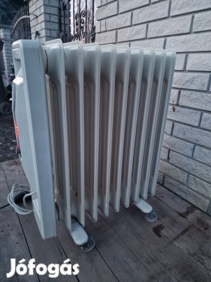 10 tagos 2000 W-os termosztátos olaj radiátor