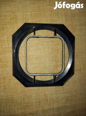 10 x 10 cm hangszóróvédő