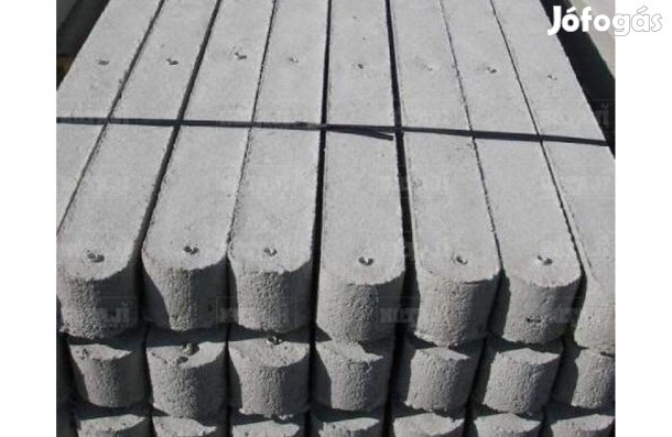 10x10x240 szögletes Betonoszlopok, országos szállítással, kerítéshez,