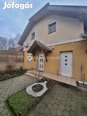 110 nm-es ház eladó Fót