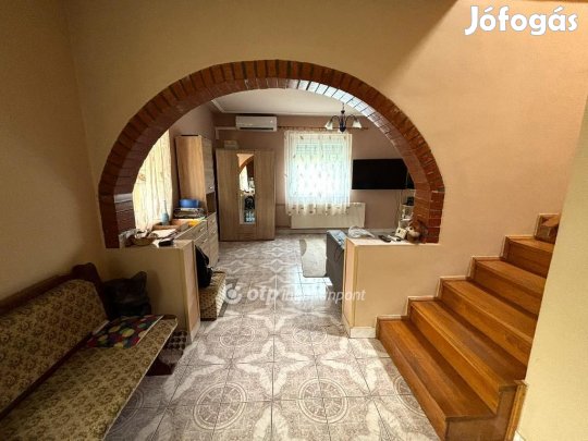 110 nm-es ház eladó Hajdúböszörmény