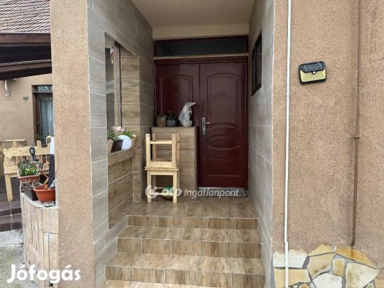 110 nm-es ház eladó Jászberény