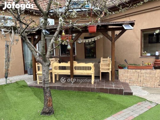 110 nm-es ház eladó Jászberény