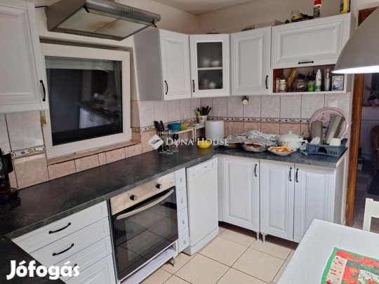 110 nm-es ház eladó Kecskemét