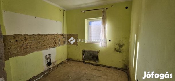 110 nm-es ház eladó Pécs
