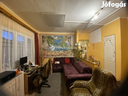 110 nm-es ház eladó Szeged