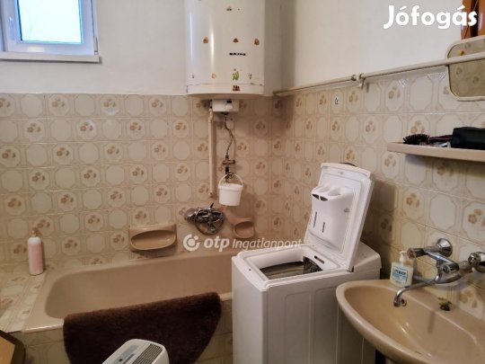 110 nm-es ház eladó Tura