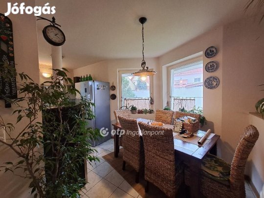 113 nm-es lakás eladó Szeged