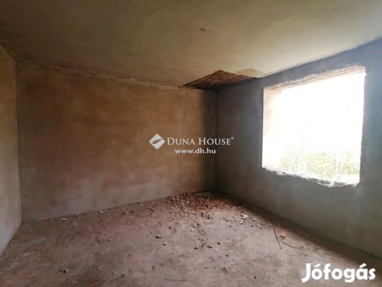 115 nm-es ház eladó Tiszakécske