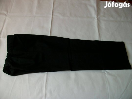 116 cm-s méretű nadrág