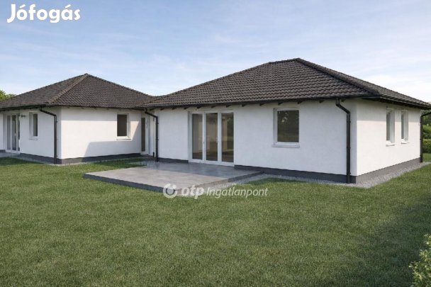 116 nm-es ház eladó Áporka