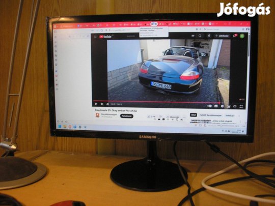 11793 Samsung S19F350 19" monitor VGA 1366x768 14ms IPS