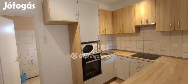 117 nm-es ház eladó Dömsöd