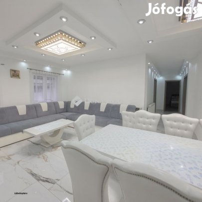 117 nm-es ház eladó Gyömrő