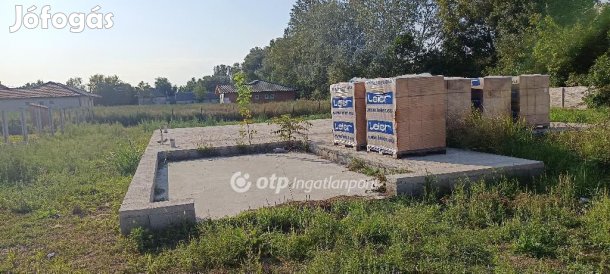 117 nm-es ház eladó Ráckeve