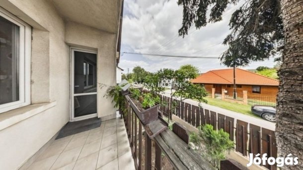 117 nm-es lakás eladó Fót