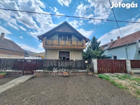 118 nm-es ház eladó Túrkeve