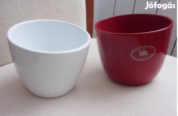 11-12 cm átmérőjű kerámia kaspó Újpest központ közelében