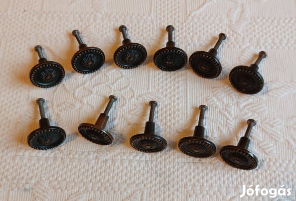 11 darab Régi Fém Bútorgomb Szett / Készlet (3 cm átmérő)