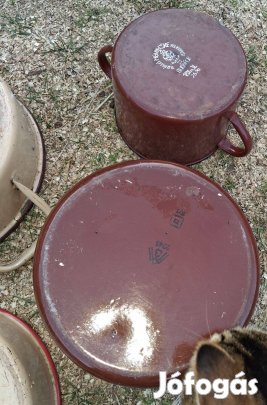 11 darab régi lábas, fazék